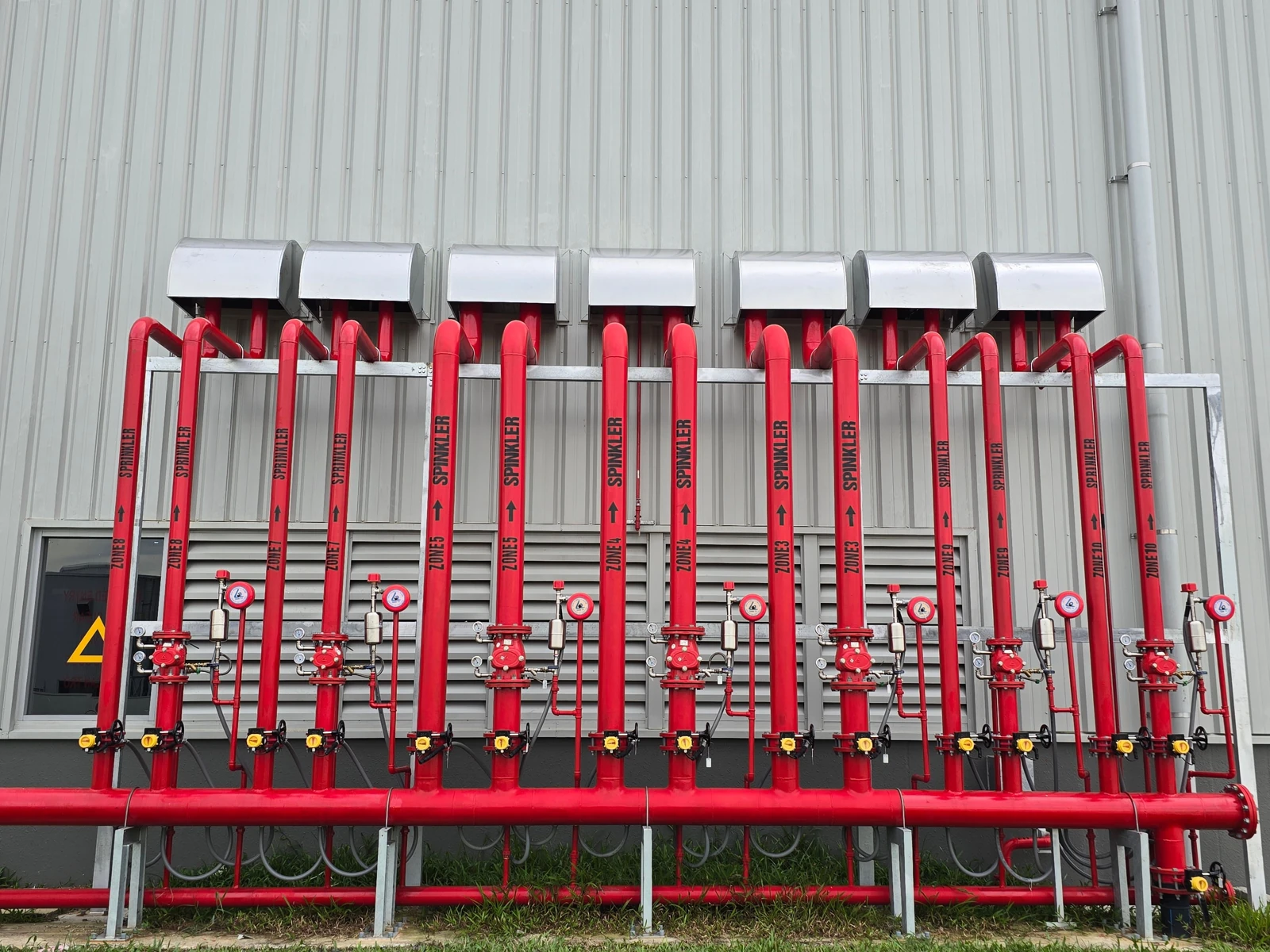 Fire sprinkler pipe network and control valves